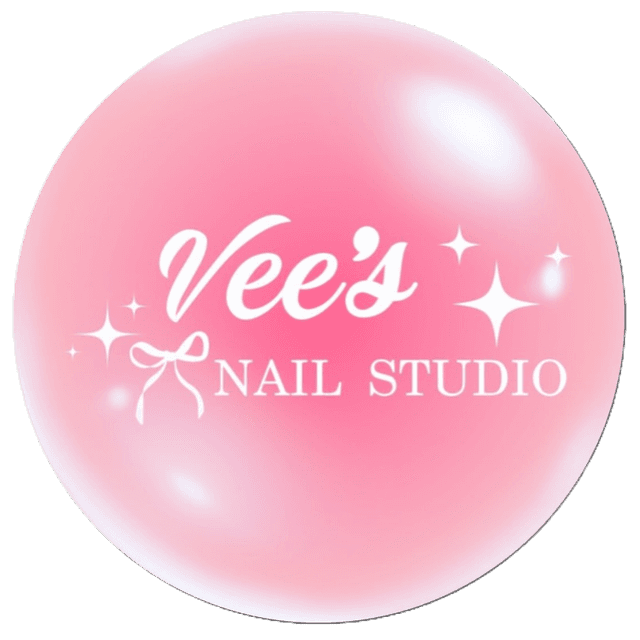 Vee's Nail Studio Logo